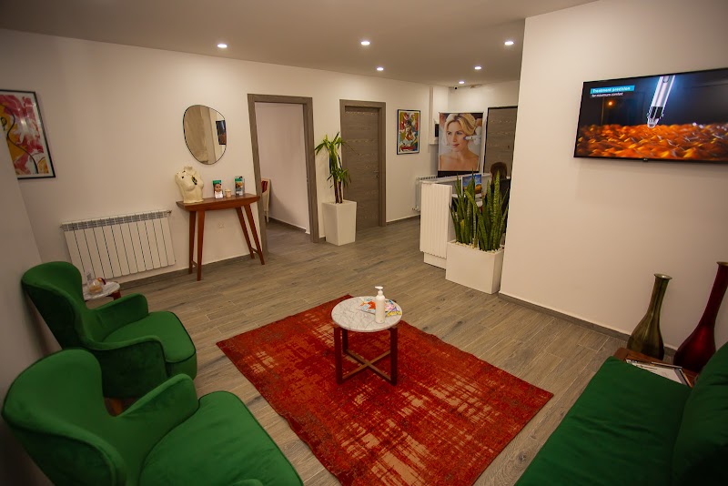 Dr Amina Kaouache Bahia Center