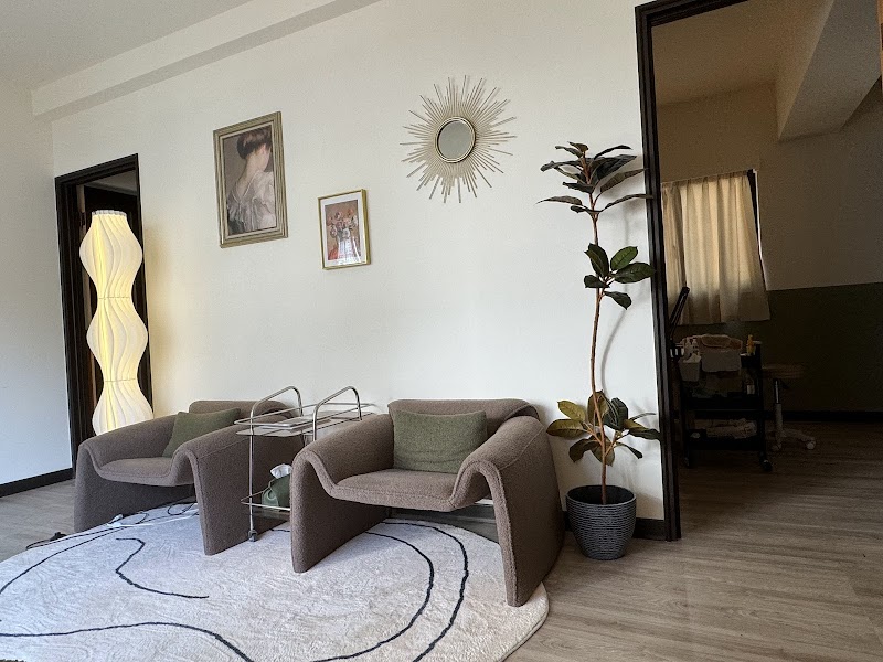 Duoduo Ti Aesthetics Essential Oil Spa Almond Acid Moisturizing | Facial Gua Sha | Whitening & Moisturizing | Essential Oil Massage | Back Exfoliation Taoyuan City - Day Spa in Taoyuan City