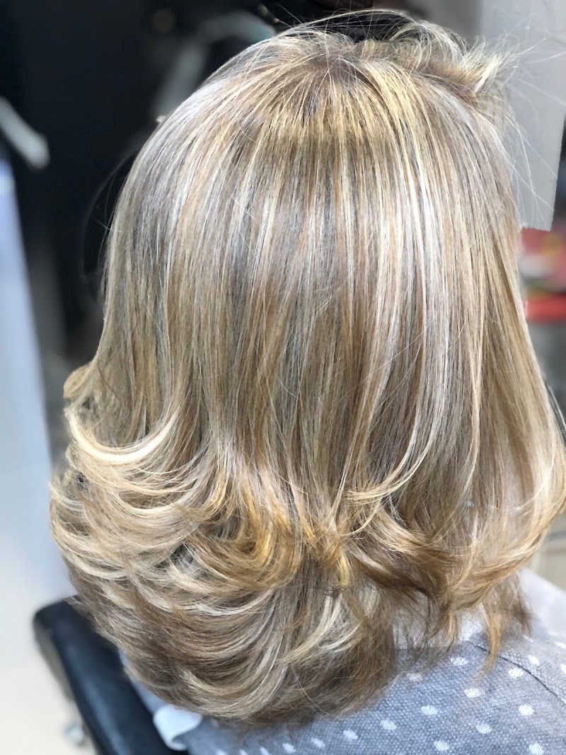 Ediana Cabeleireira Caxias do Sul - Day Spa in Caxias do Sul