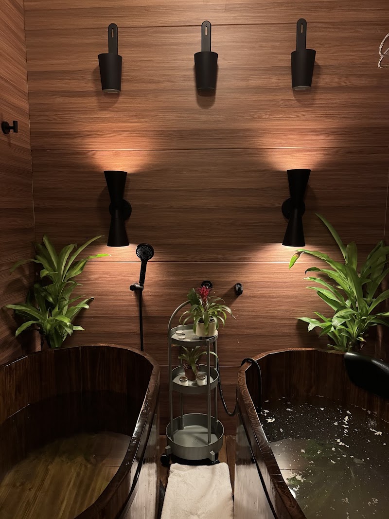 Element Wellness Center Medellín