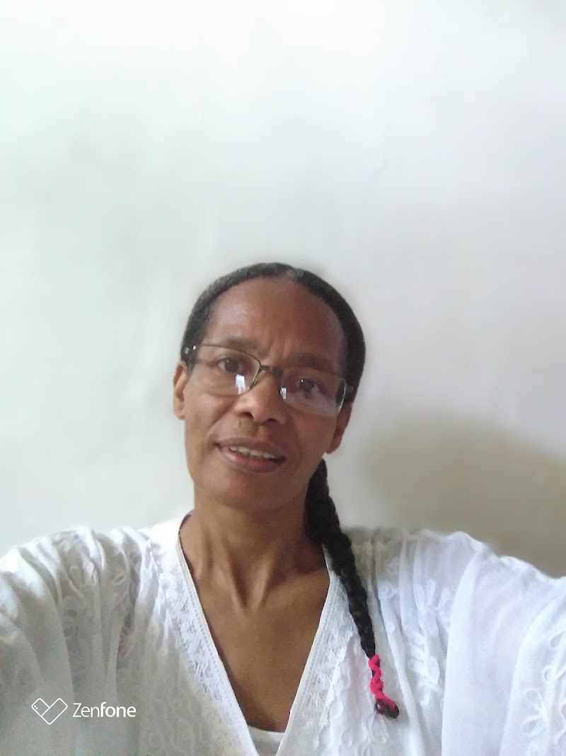 Elenizia Da Costa Trancoso - Day Spa in Trancoso