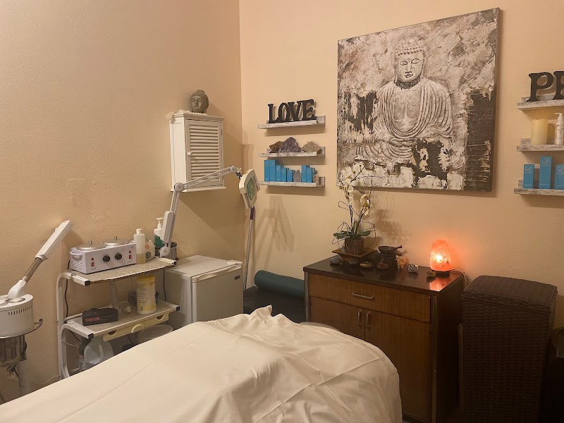 Emerge Beauty Las Vegas - Day Spa in Las Vegas