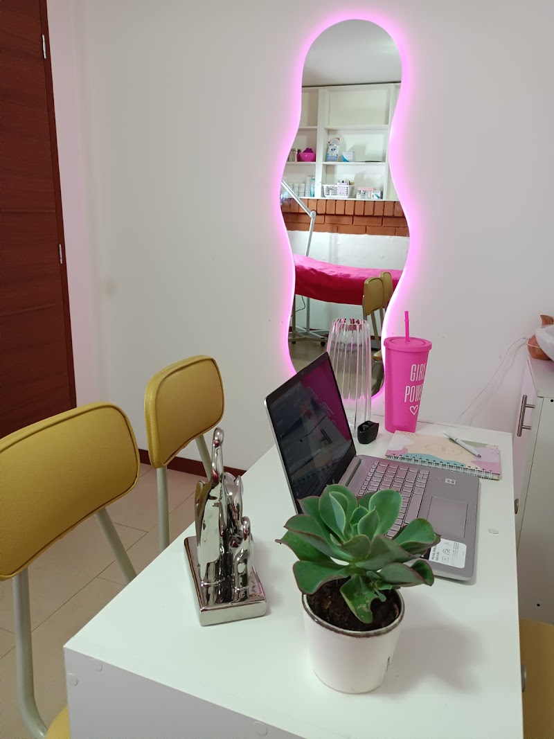 Emperatriz Beauty House Quito - Day Spa in Quito