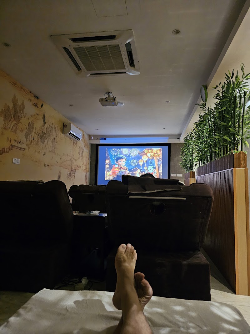 Emperor Foot Therapy Warmth Reflexology Sdn Bhd Tebrau - Day Spa in Tebrau