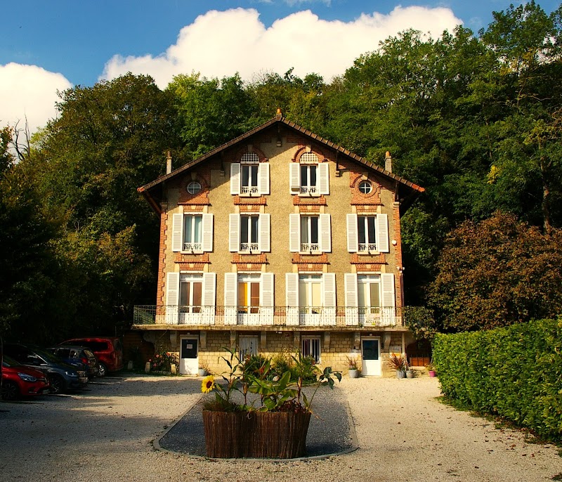 Espace Ohipa location bureaux Jaux - Day Spa in Jaux