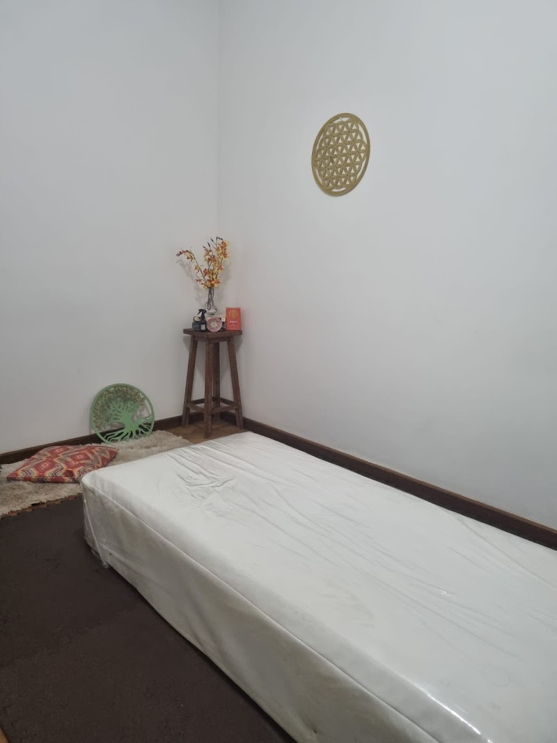 Espaço Dharma Viver Bem Piranguinho - Day Spa in Piranguinho