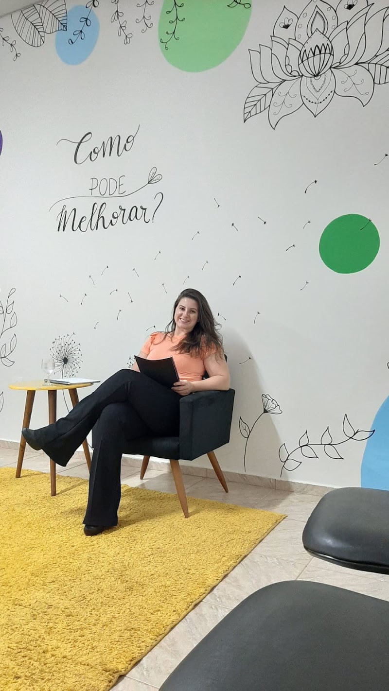 Espaço Maura Bortolini Iretama - Day Spa in Iretama