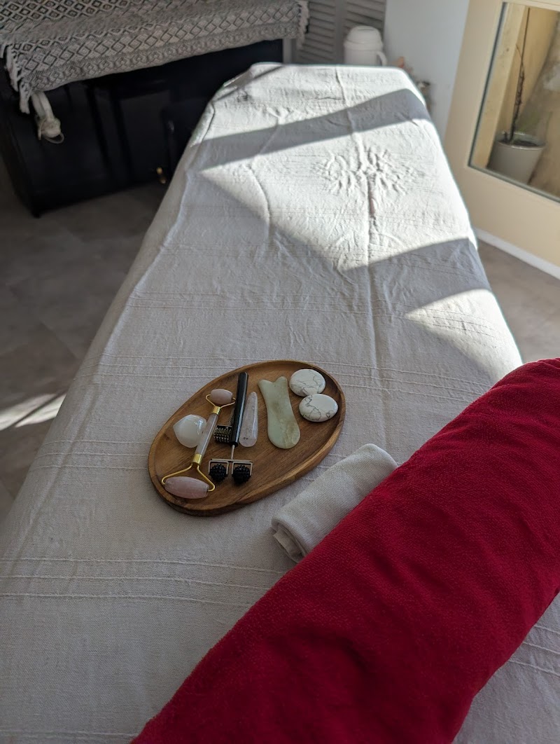 Essences D'Oshun Massages et Soins esthétiques Montpellier - Day Spa in Montpellier