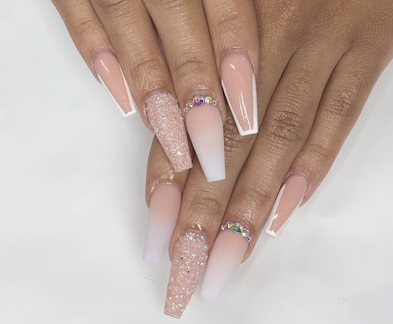 Essential Day Spa 2 Hyattsville - Day Spa in Hyattsville