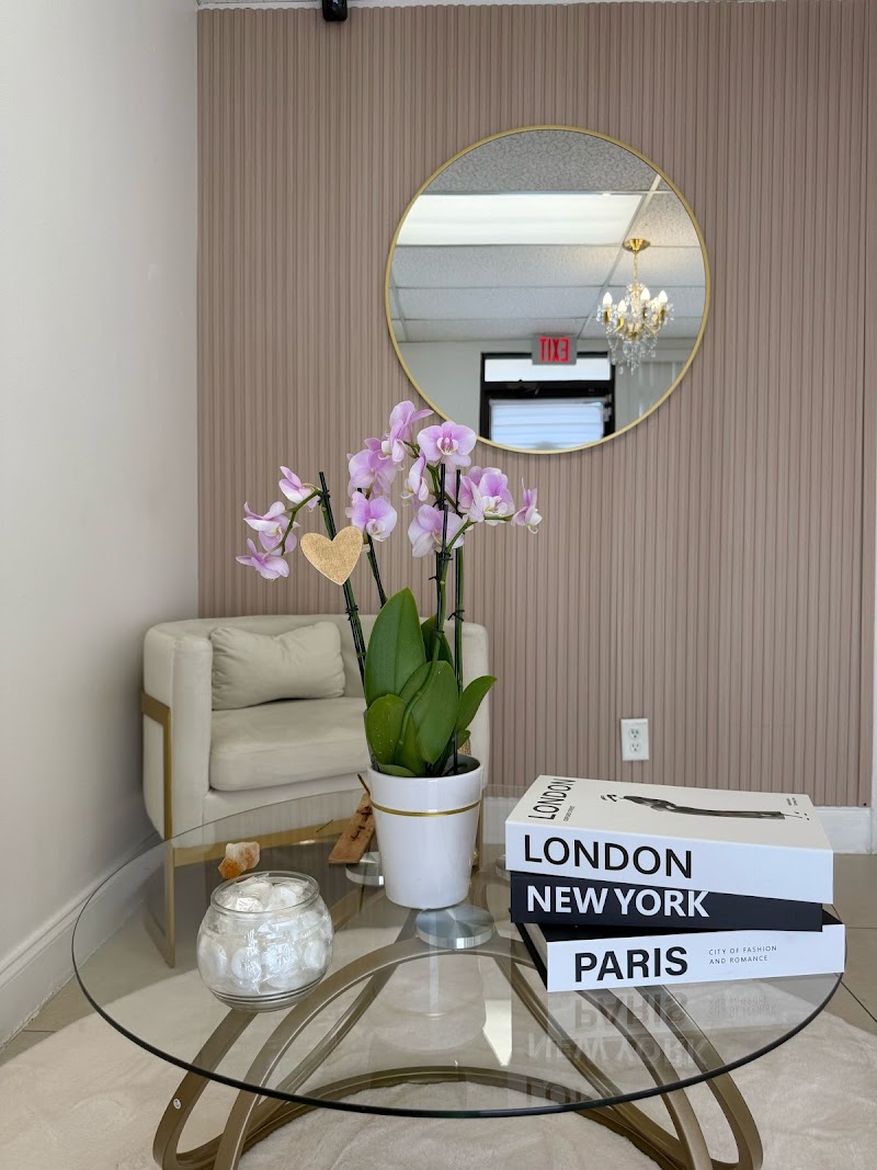 Essential Facials by Laura Delray Beach - Day Spa in Delray Beach