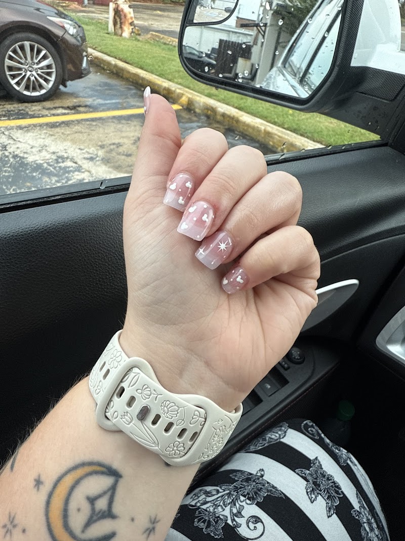 Essentials Spa & Nails Lafayette - Day Spa in Lafayette