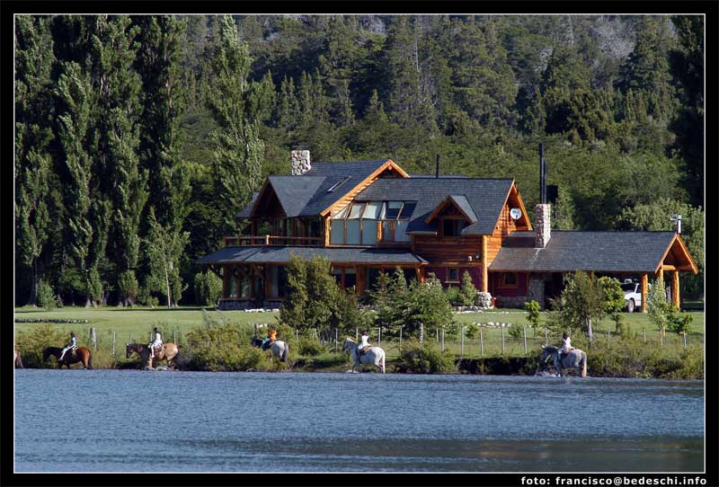 Estancia Peuma Hue Bariloche - Hotel Spa in Bariloche