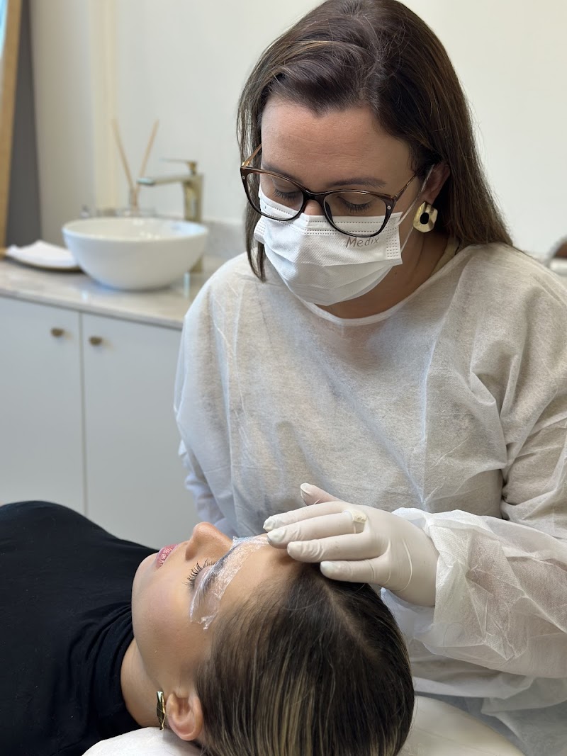 Estética Dania Avila Piratini - Day Spa in Piratini