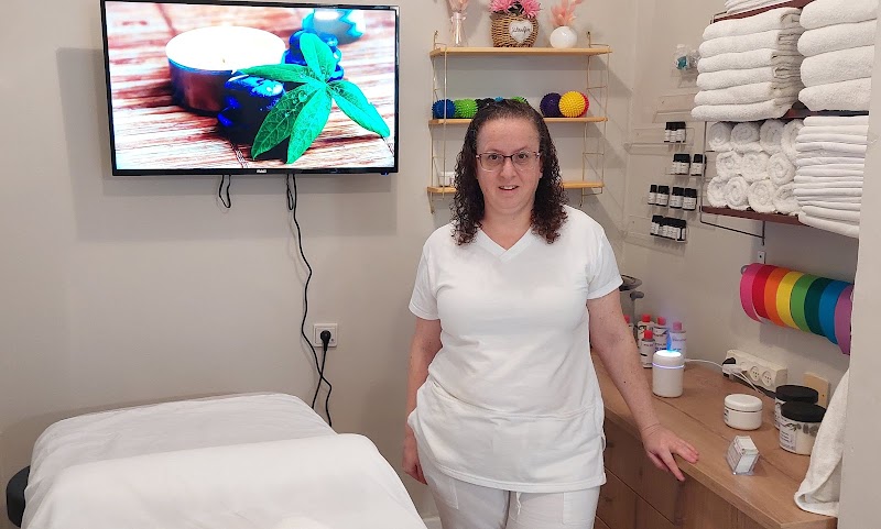 Esther Peace - Holistic Massage Therapist Nahariya - Day Spa in Nahariya