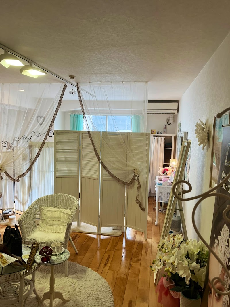 Esthetic Salon Chouchou Motomachi Naka Ward, Yokohama City - Day Spa in Naka Ward, Yokohama City