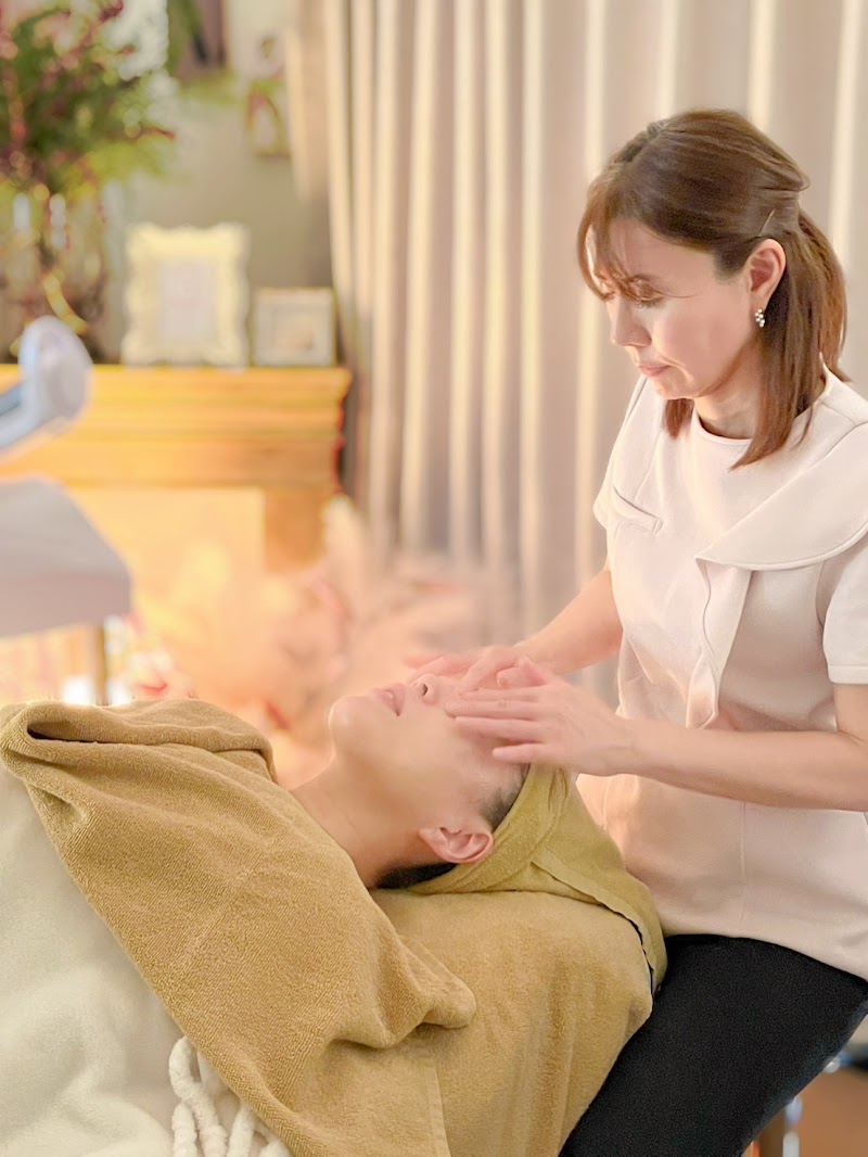 Esthetic Salon Dracena Fuchu City - Day Spa in Fuchu City