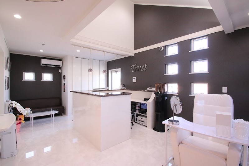 Esthetic Salon Trust Hidaka City - Day Spa in Hidaka City