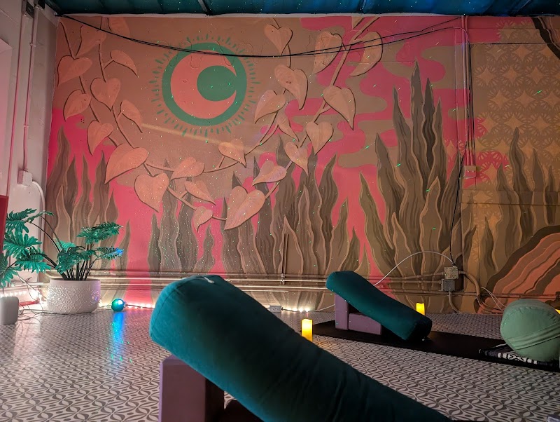 Evenstar Massage Therapy Brevard - Day Spa in Brevard