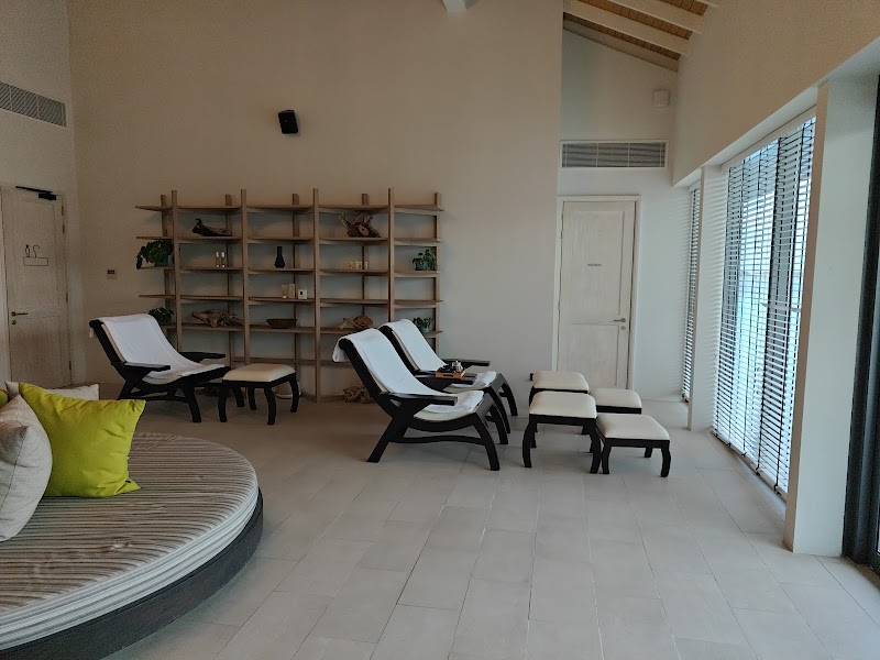 Explore Spa by Le Meridien Laamu Atoll