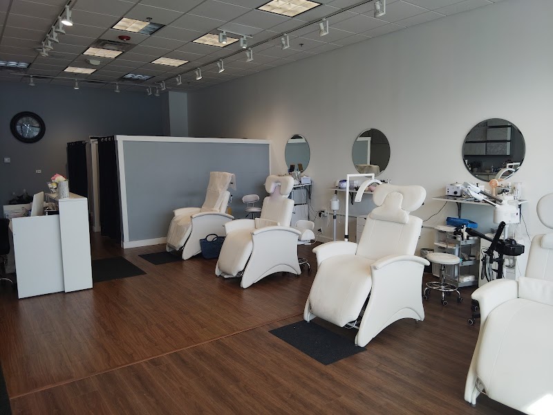 Face & Company Facial Bar Evergreen Park - Day Spa in Evergreen Park