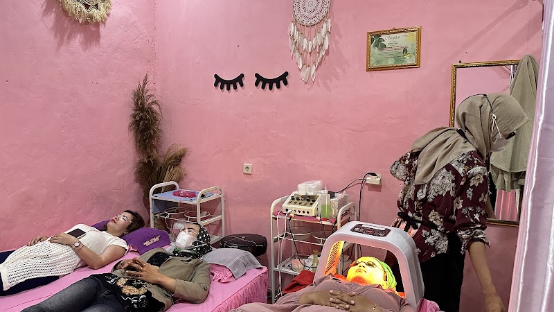 Fahira Facial Mahoni Jakarta - Day Spa in Jakarta