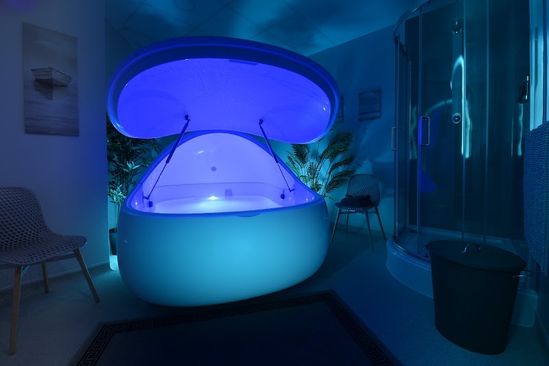 Float Zone Reading - Wellness Retreat in Reading