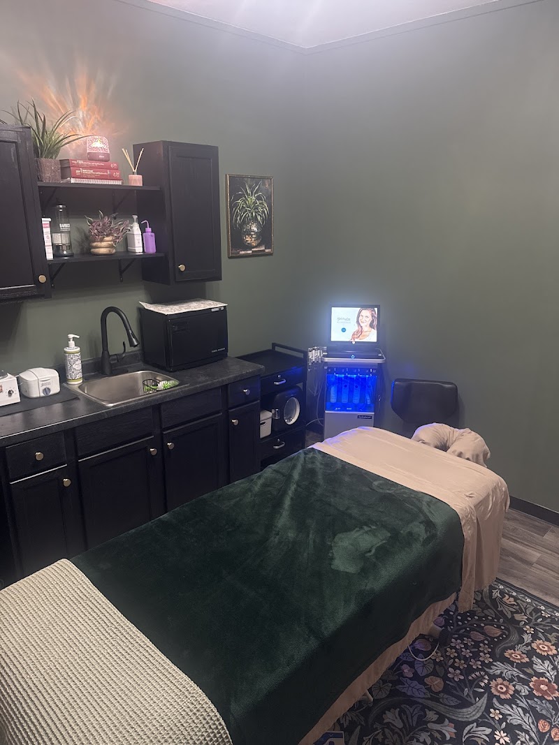 Flourish Skin and Body Wichita - Day Spa in Wichita