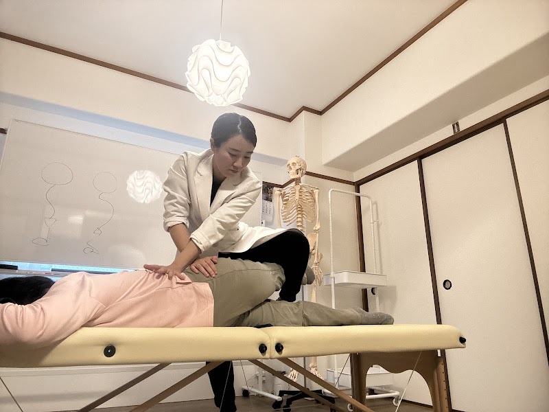 For those looking for chiropractic and massage in Hiroshima ~ Suina Therapy Rakudo Hiroshima Fukuro-machi Store Hiroshima City Naka Ward - Day Spa in Hiroshima City Naka Ward