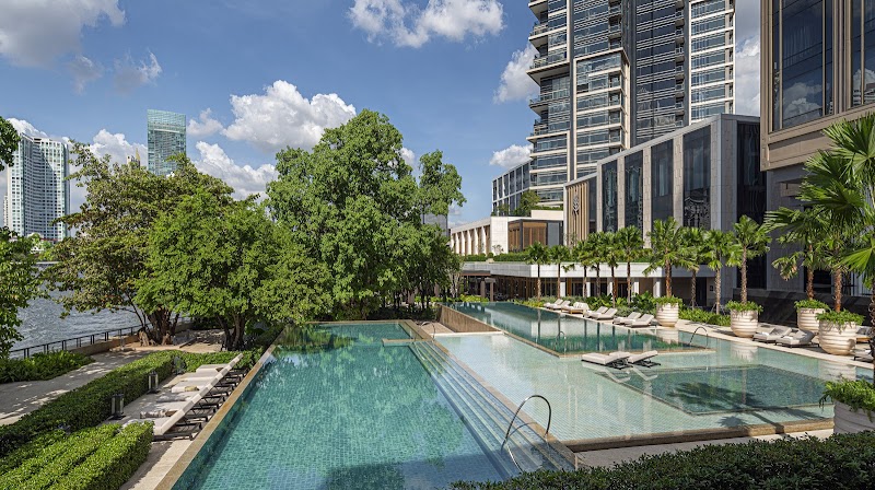 Four Seasons Hotel Bangkok at Chao Phraya River - Resort Spa in Bangkok