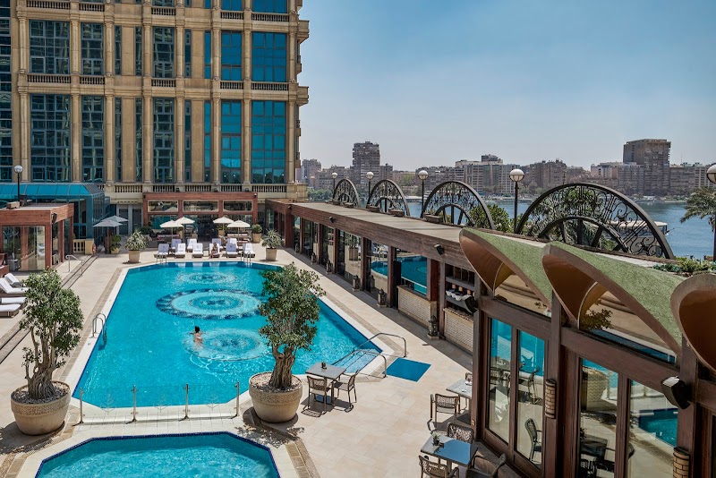 Four Seasons Hotel Cairo at The First Residence
