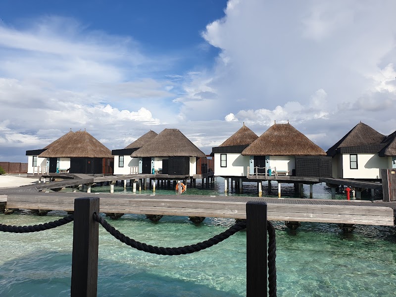 Four Seasons Resort Maldives at Kuda Huraa North Malé Atoll - Resort Spa in North Malé Atoll