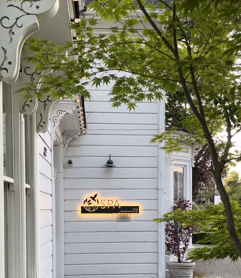 Free Spirit Spa Victoria