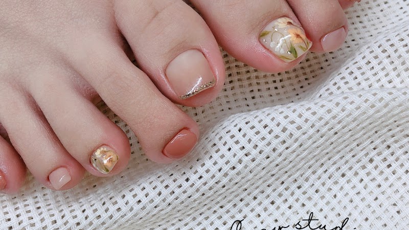 Fun Relaxing Composite Beauty Studio Zhunan Township - Day Spa in Zhunan Township