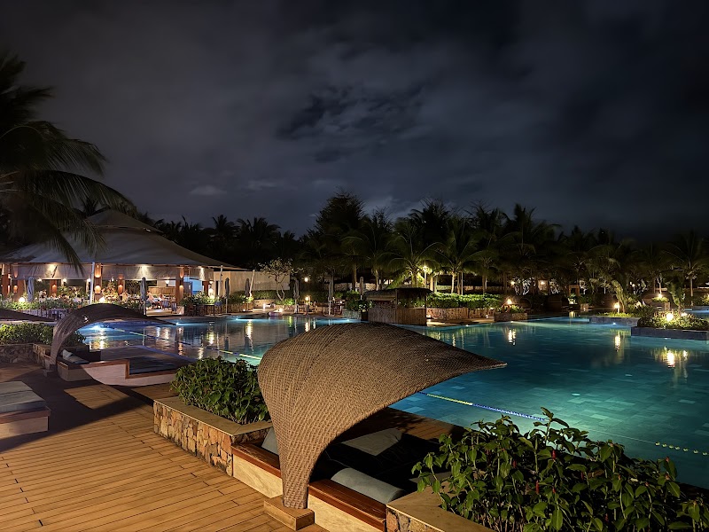 Fusion Resort Cam Ranh Nha Trang - Resort Spa in Nha Trang