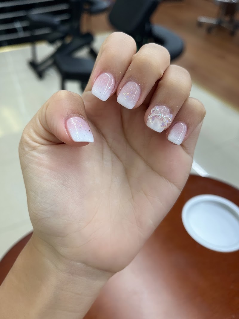 G Nails & Spa Massapequa - Day Spa in Massapequa