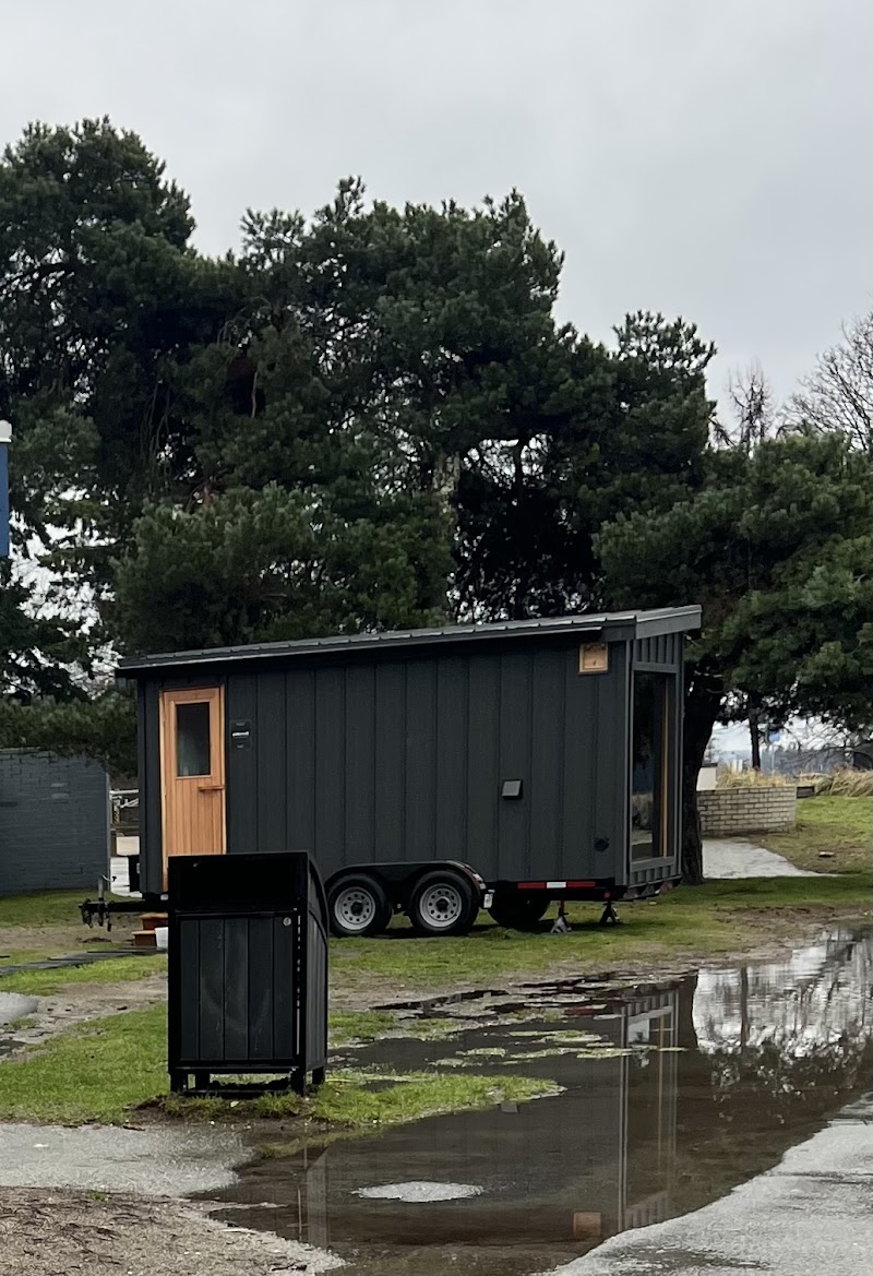 Gatherwell Ambleside Vancouver - Medical Spa in Vancouver