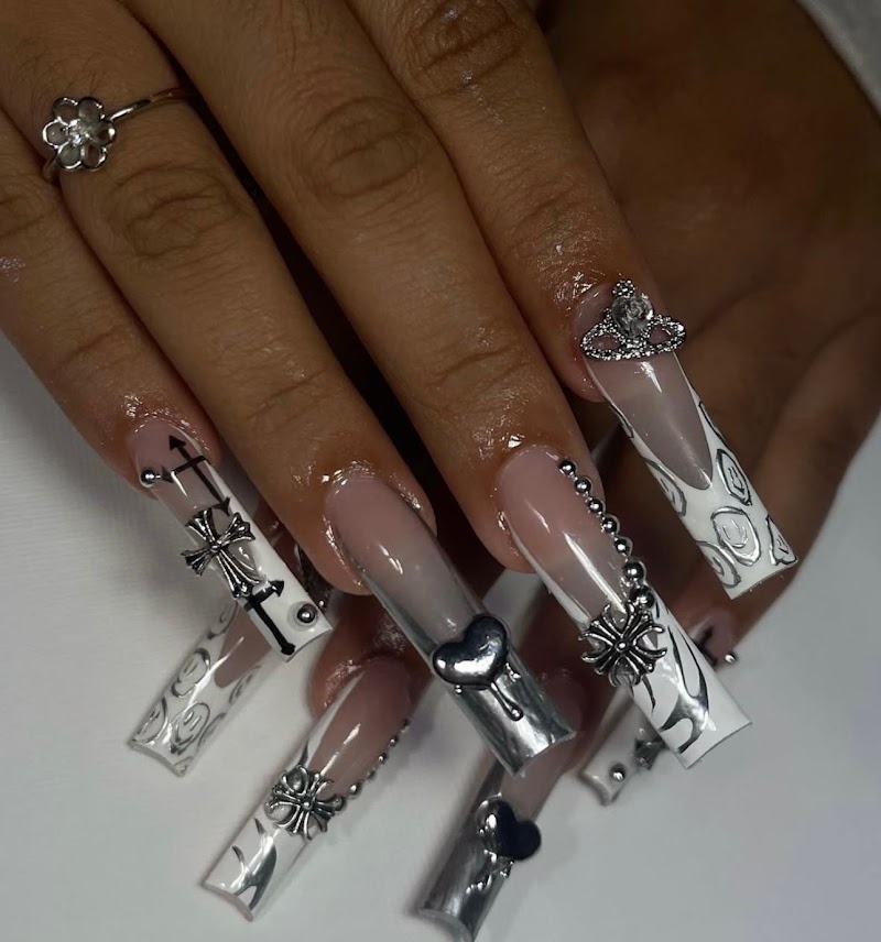 Genesis Hair Studio & Day Spa Kearny - Day Spa in Kearny