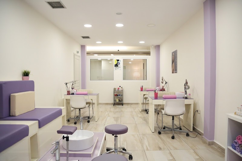 Glamour Med Spa Aigaleo - Day Spa in Aigaleo