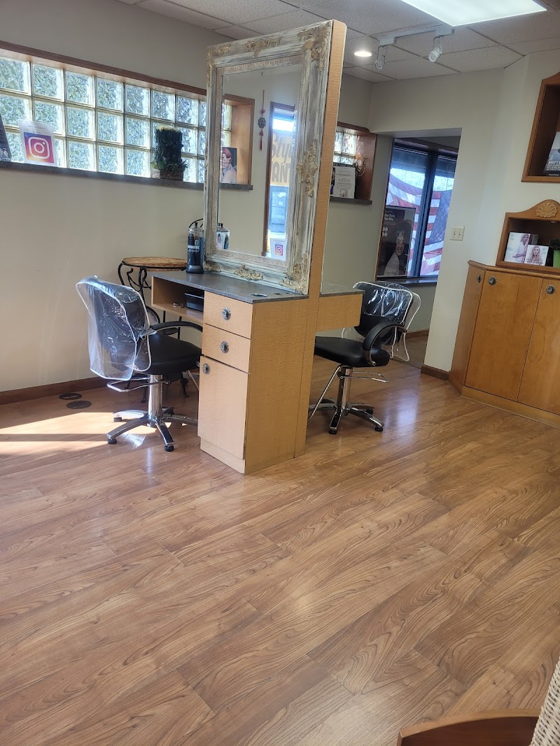 Glovanna Hair and Day Spa Massapequa - Day Spa in Massapequa