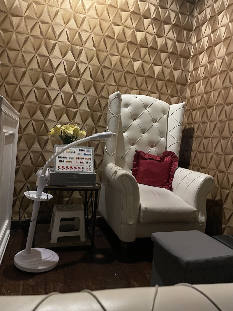 GLOW-GETTER Beauty Lounge Victorias - Day Spa in Victorias