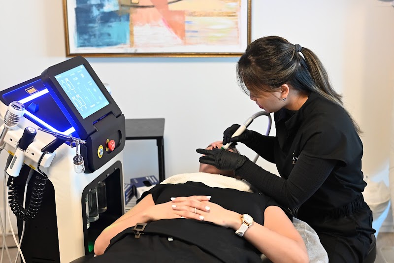 Glow Guidance Edmonton - Day Spa in Edmonton