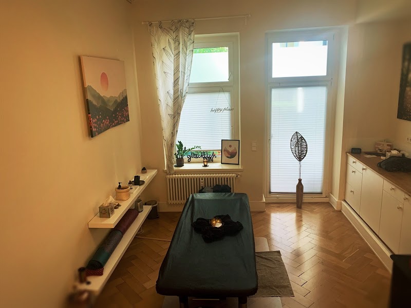 Glück(l)ich/ Raum für Gesundheitsprävention/ Massagen & Ayurveda und Gesundheitsberatung Leipzig