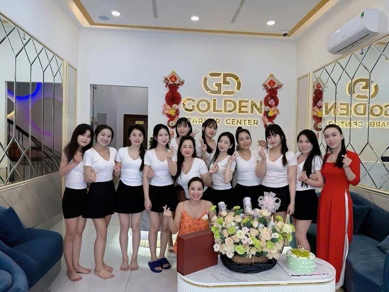 Golden Barber Center | Vietnamese Hair Wash | Professional Hair Wash Massage | Barber District 1 Quận 1 - Day Spa in Quận 1