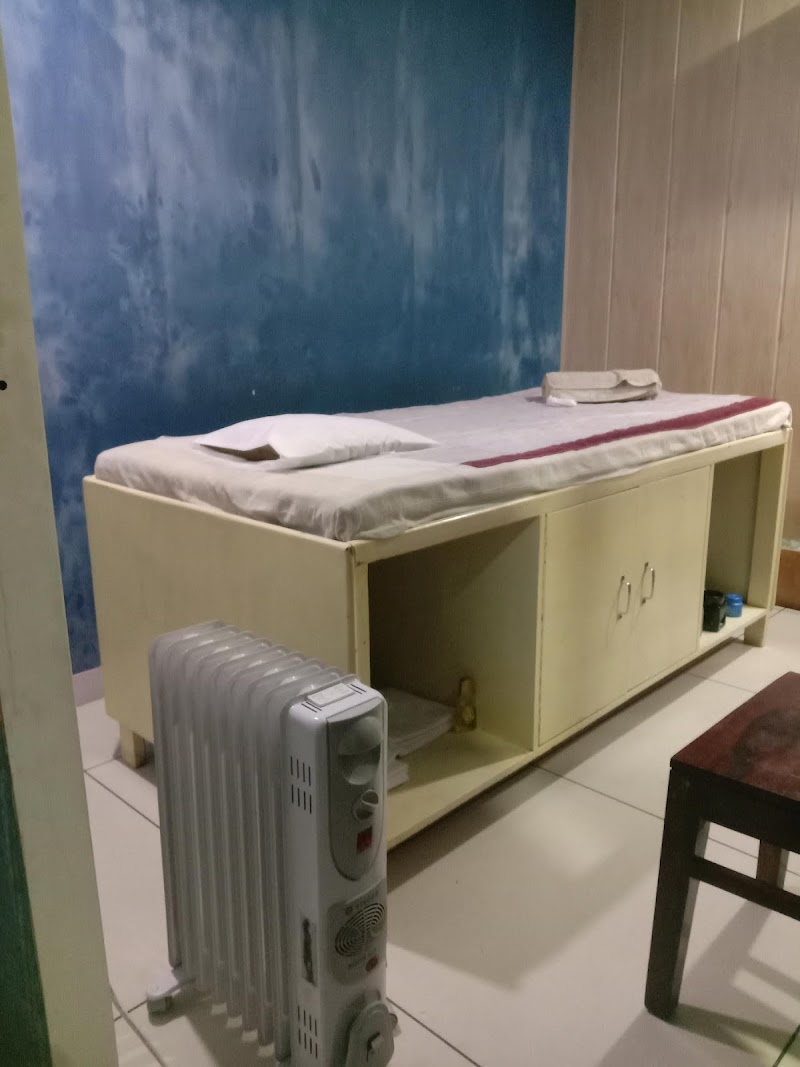 Golden Glow Spa Zirakpur - Day Spa in Zirakpur