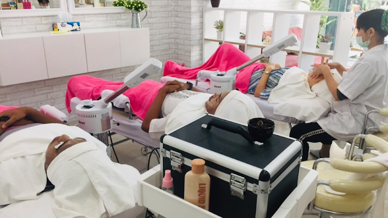 Golden Herb Yala, Tue Bo Branch, Acne and Melasma Treatment - Day Spa in Yala