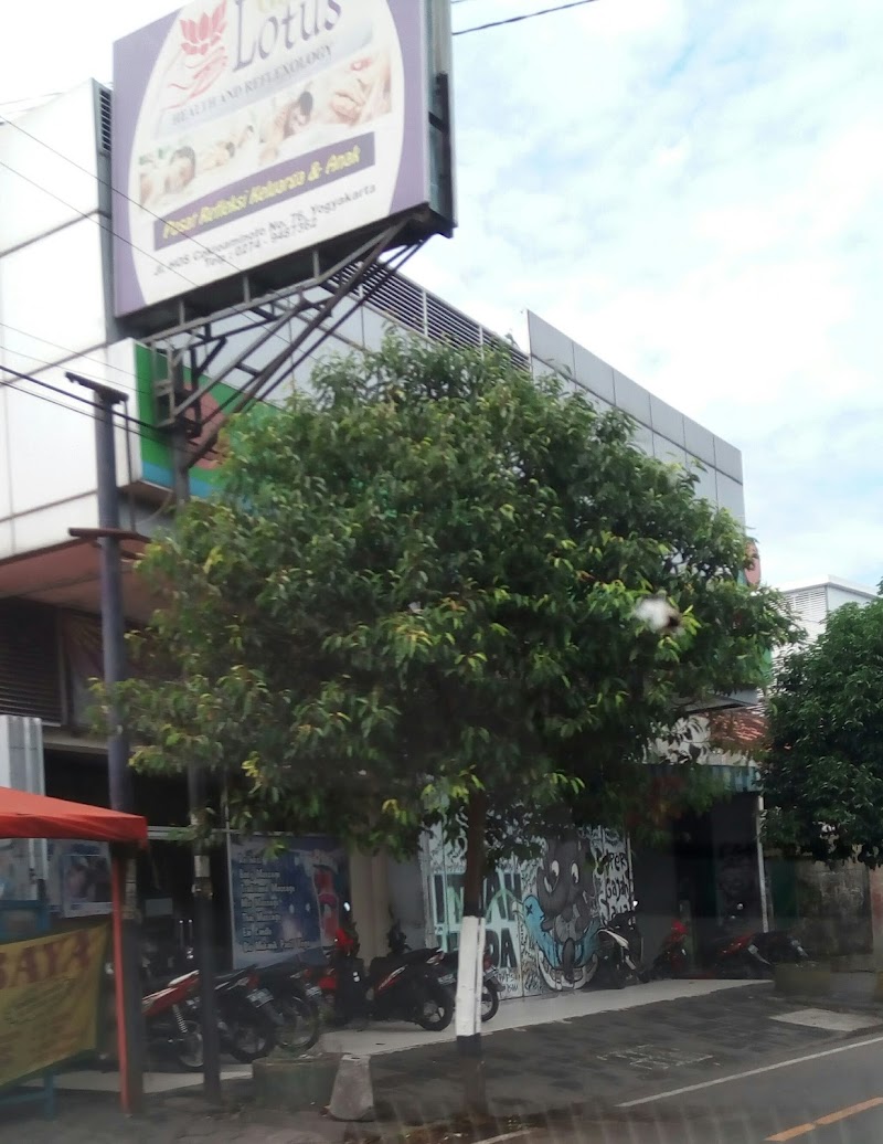 Golden Lotus Pusat Refleksi Keluarga Yogyakarta - Day Spa in Yogyakarta