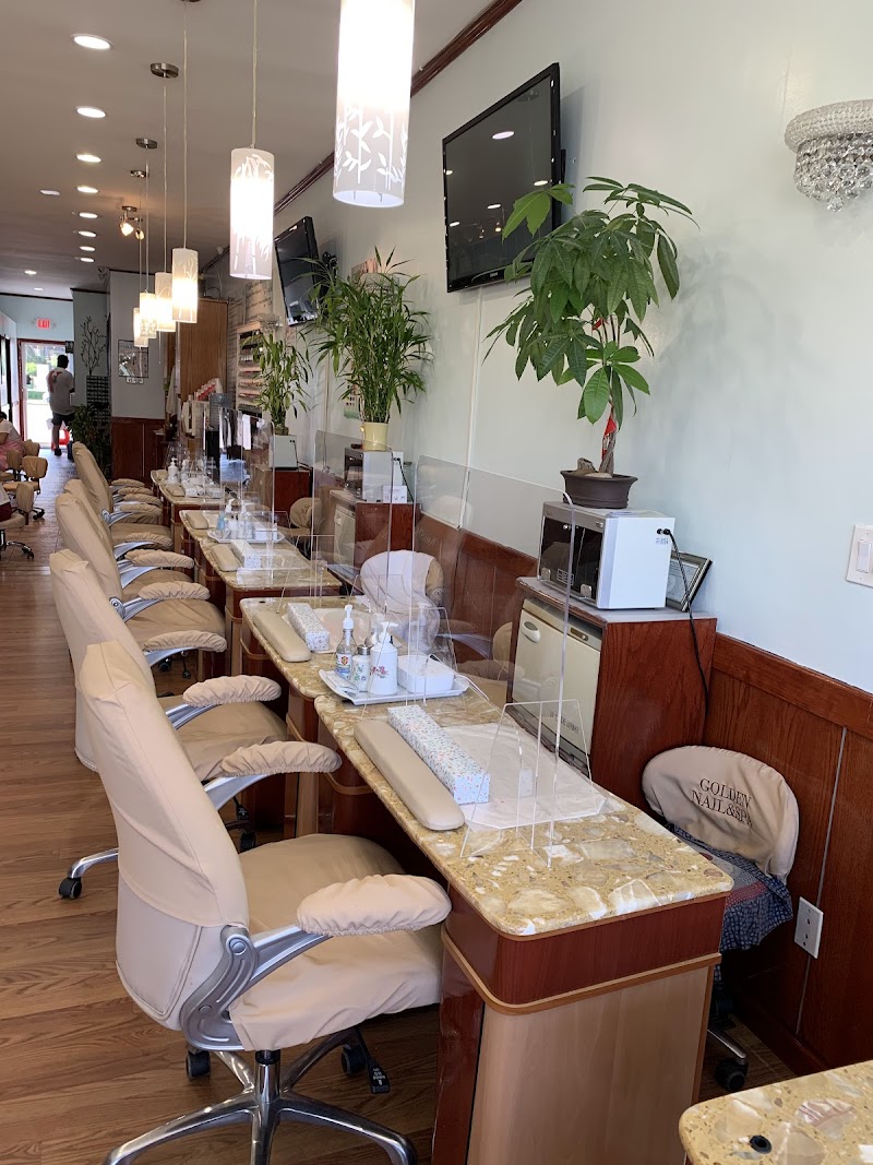 Golden Nail And Spa Carle Place - Day Spa in Carle Place