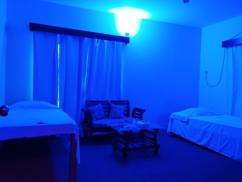 Golden Spa Luxury Black C - Day Spa in Black C