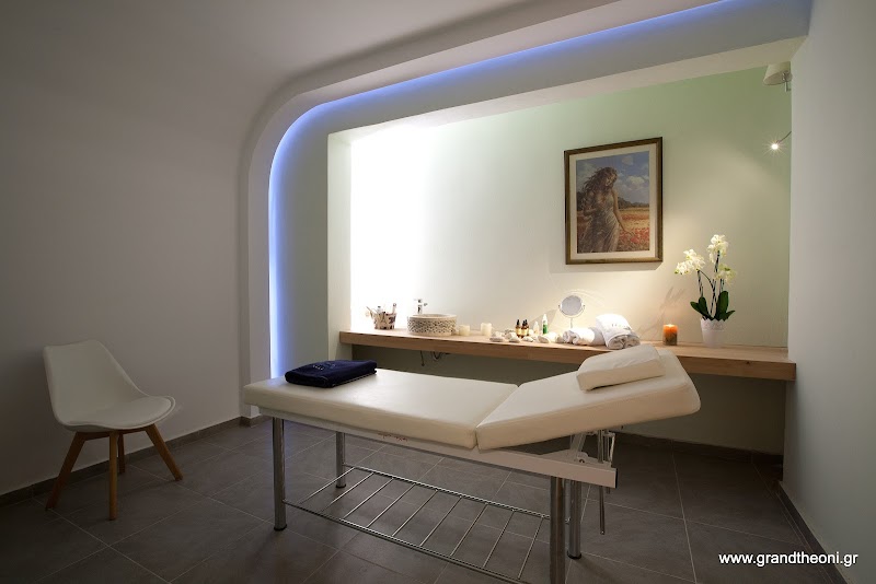 Grand TheoNi Apollonioi - Day Spa in Apollonioi