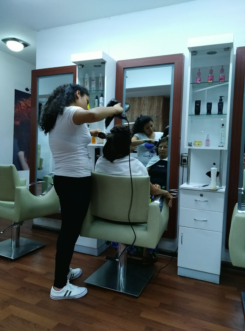 Grandiosas Salon and Spa Barranca - Day Spa in Barranca